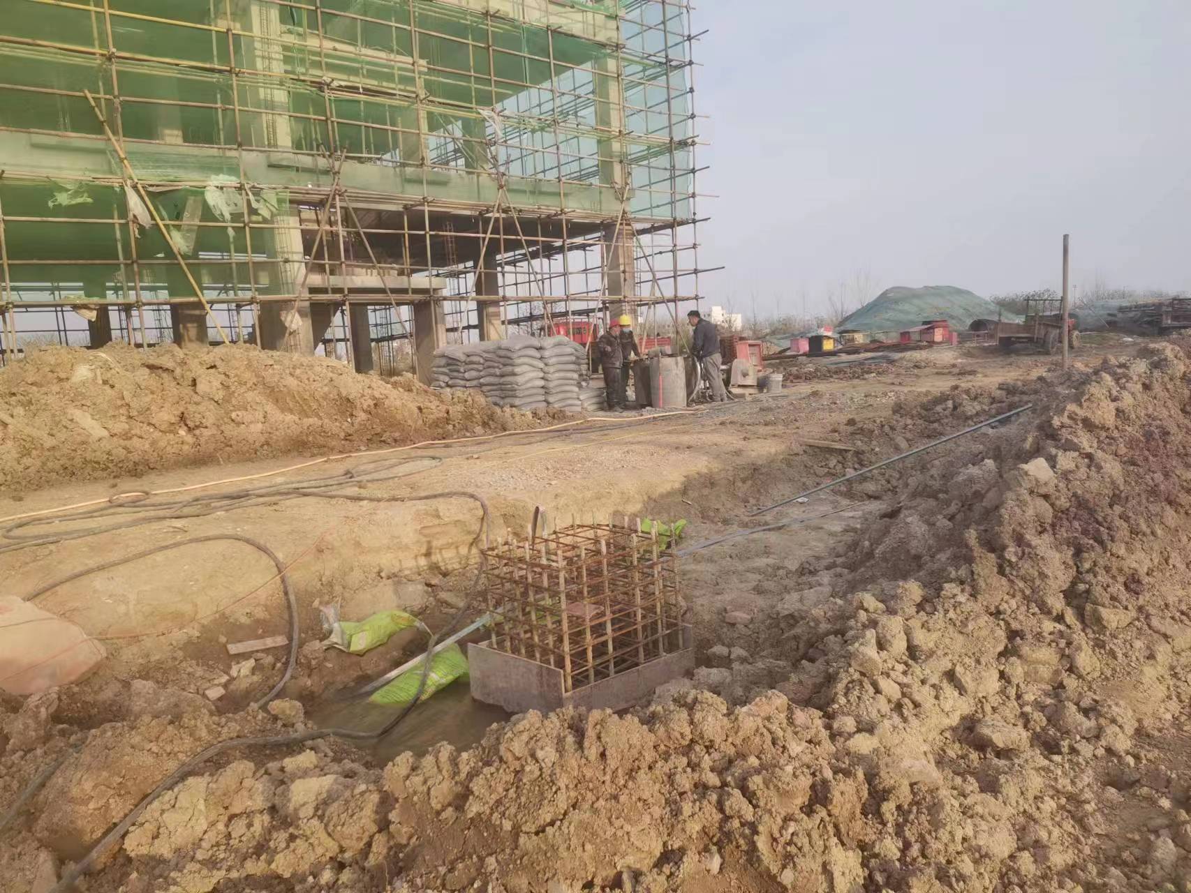 澧县当桥梁出现裂缝的时候应该及时加固修补